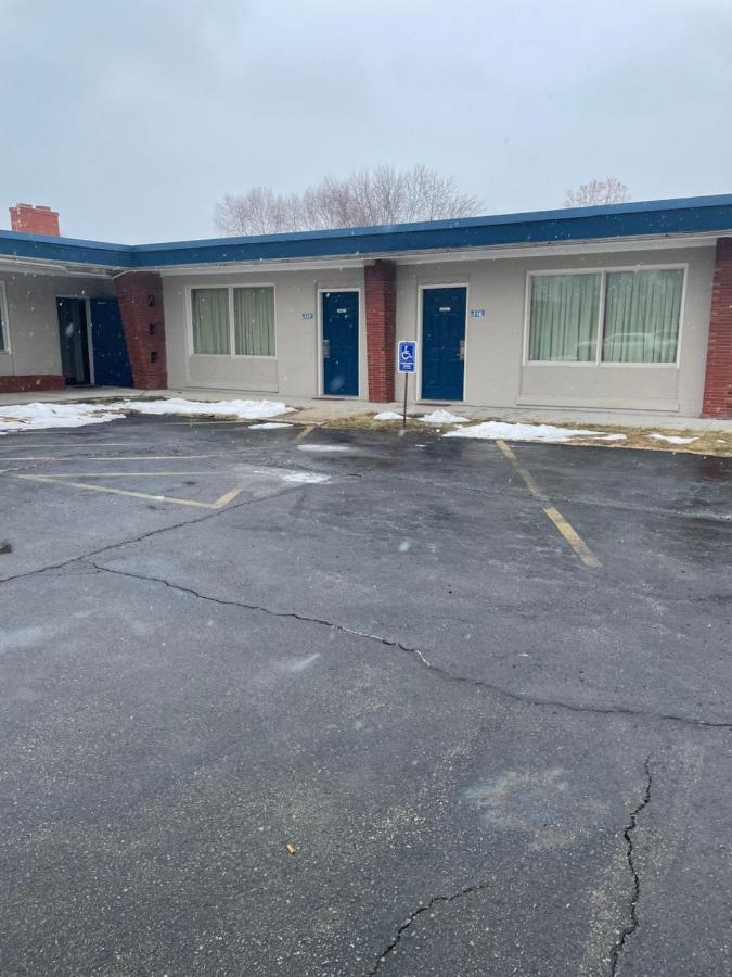 American Motor Inn - Rock Island Esterno foto