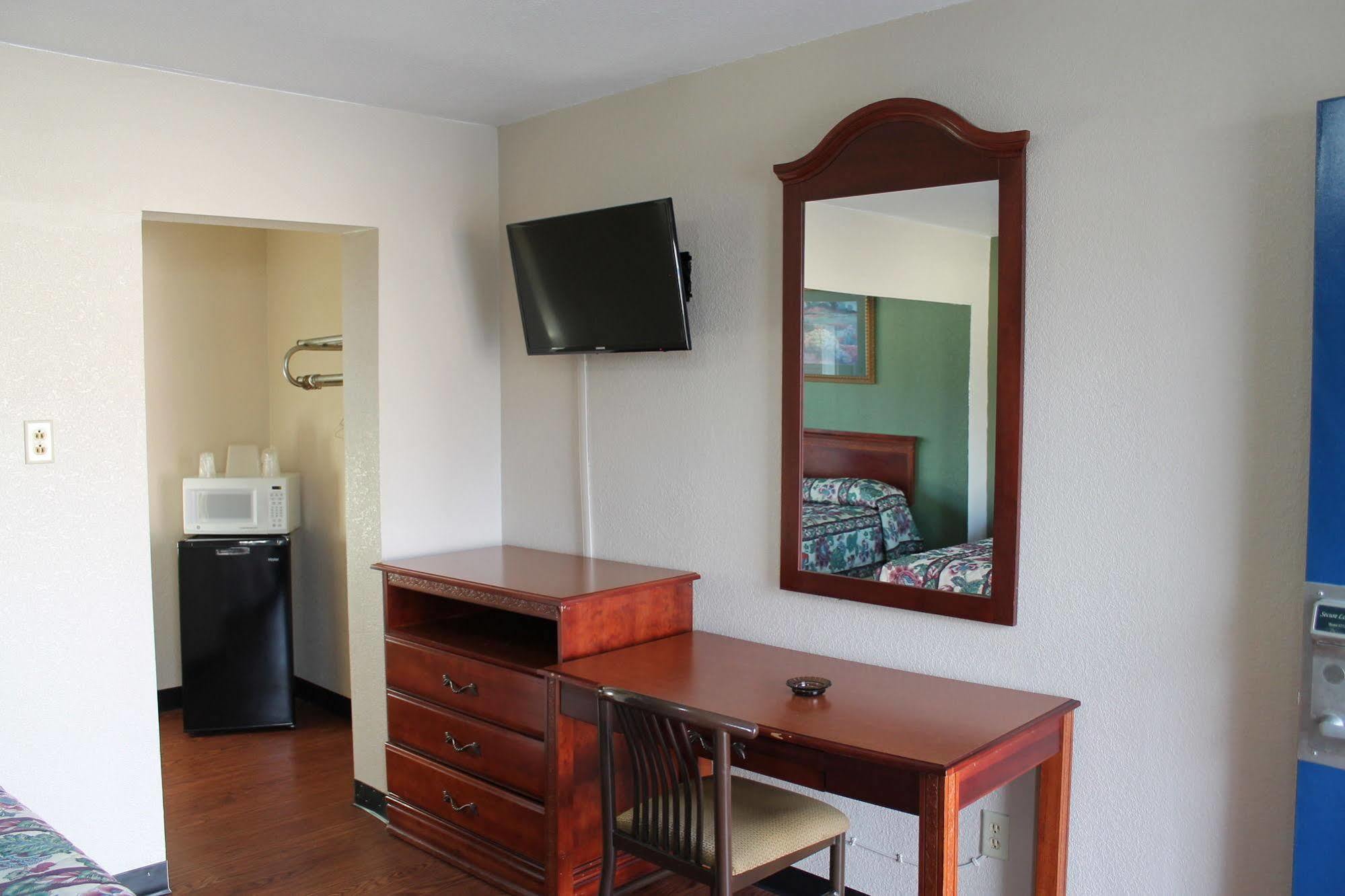 American Motor Inn - Rock Island Esterno foto